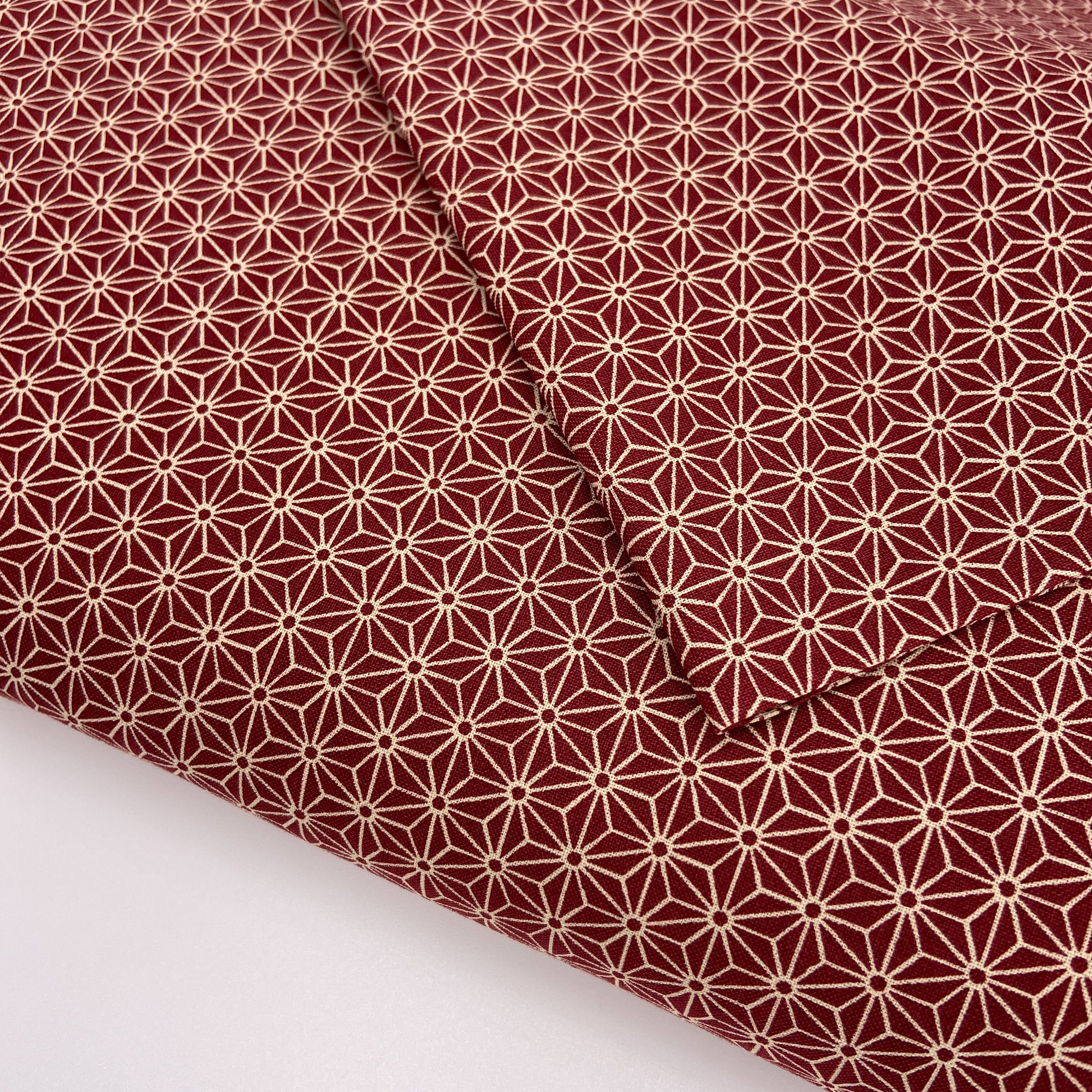 Japanese Cotton Sheeting Print - Hemp Leaves Red