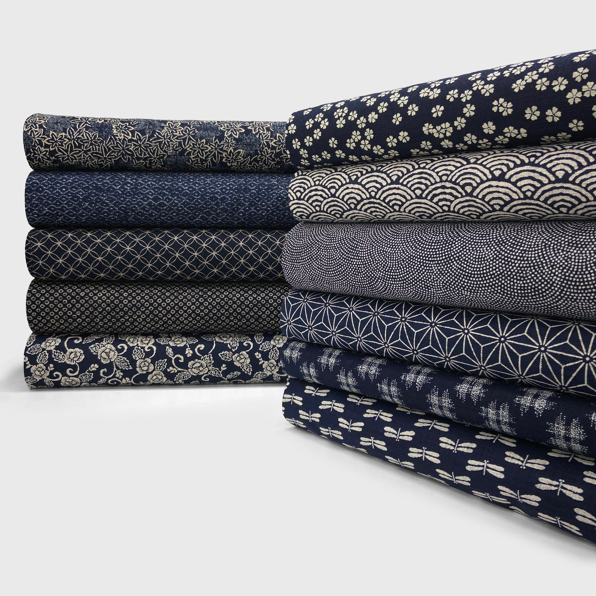 Japanese Cotton Uneven Yarns Sheeting Print - Indigo Fawn Spots